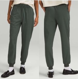 lululemon athletica Forest Green Jogger Pants